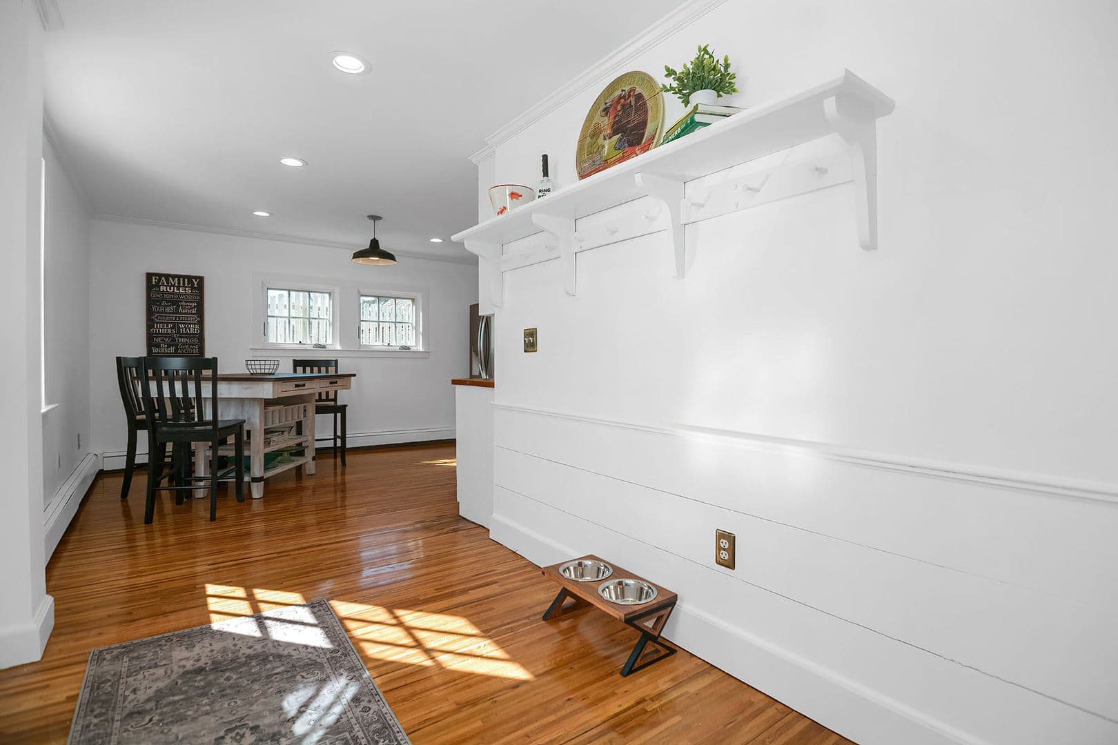 Rockport Apartment: 6 Mill Lane