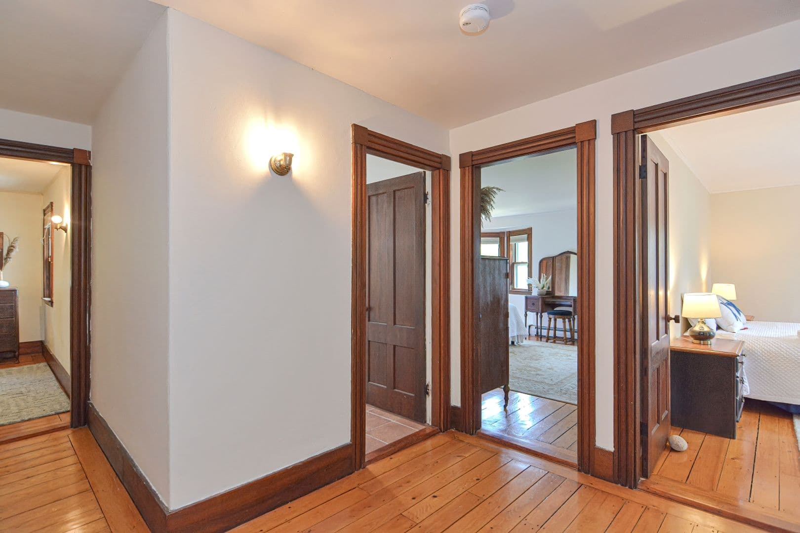 Rockport House: 16 Oakes Lane