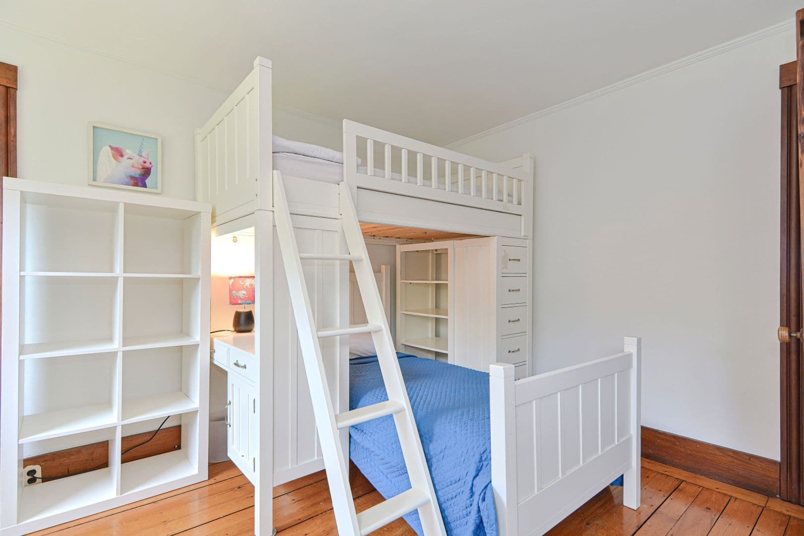 Rockport House: 16 Oakes Lane