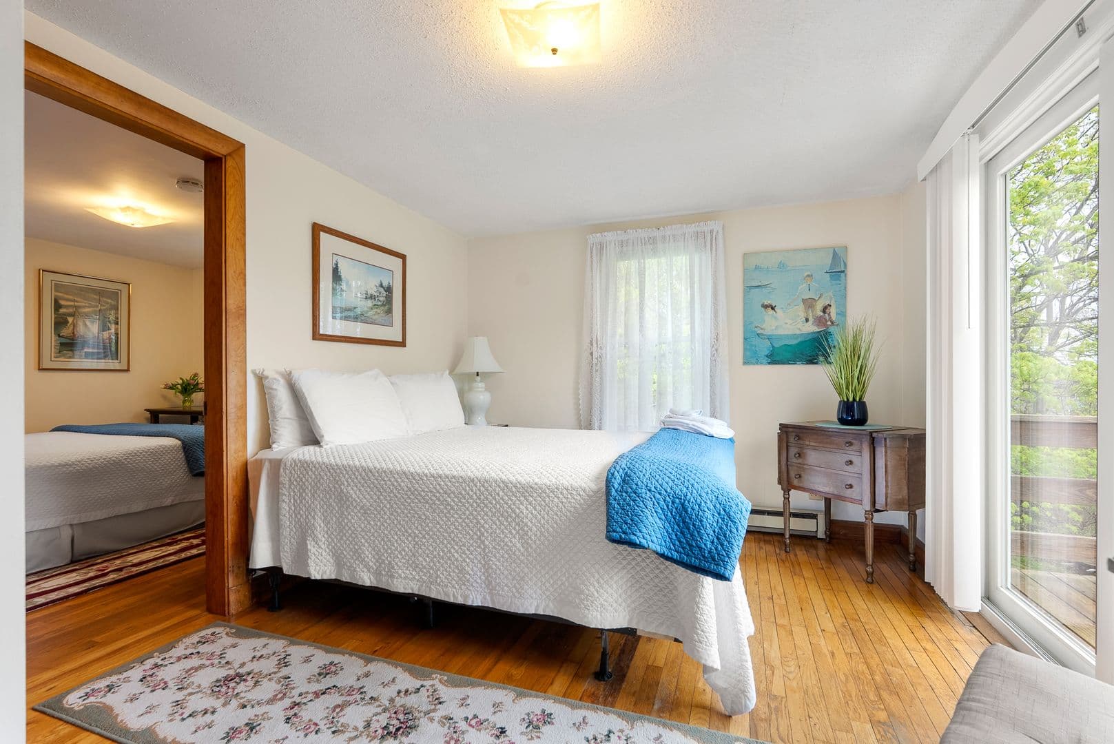 Gloucester Apartment: 24 Atlantic Road