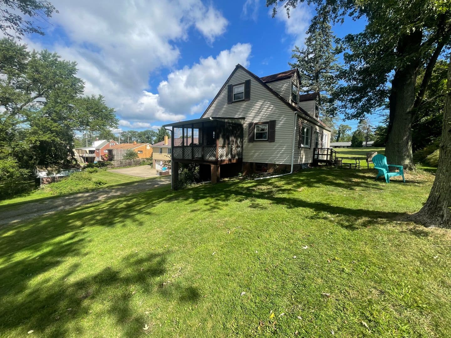 Pittsburgh House: 110 Aster Street