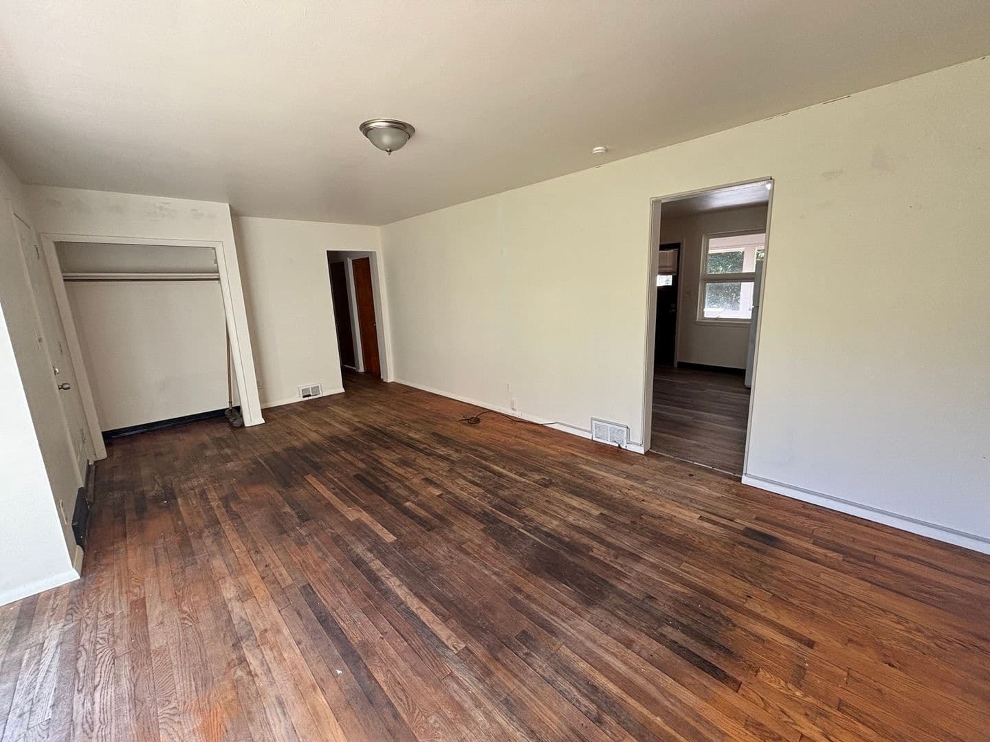 Pittsburgh House: 106 Valeview Dr