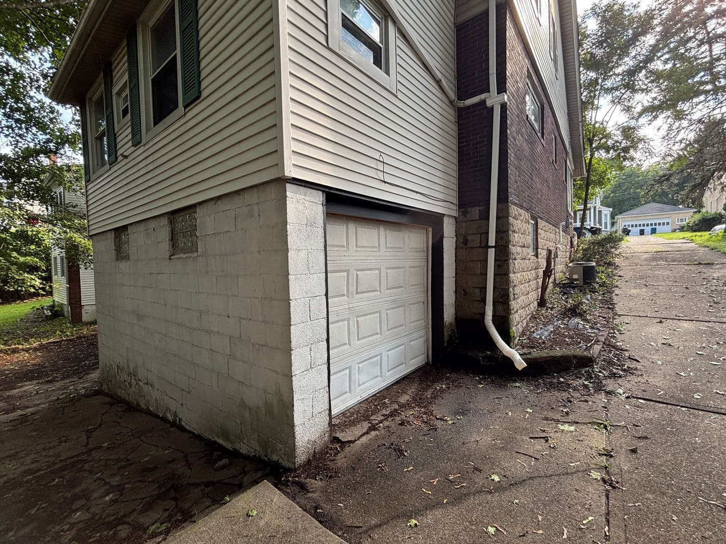 Pittsburgh House: 120 Conestoga Rd