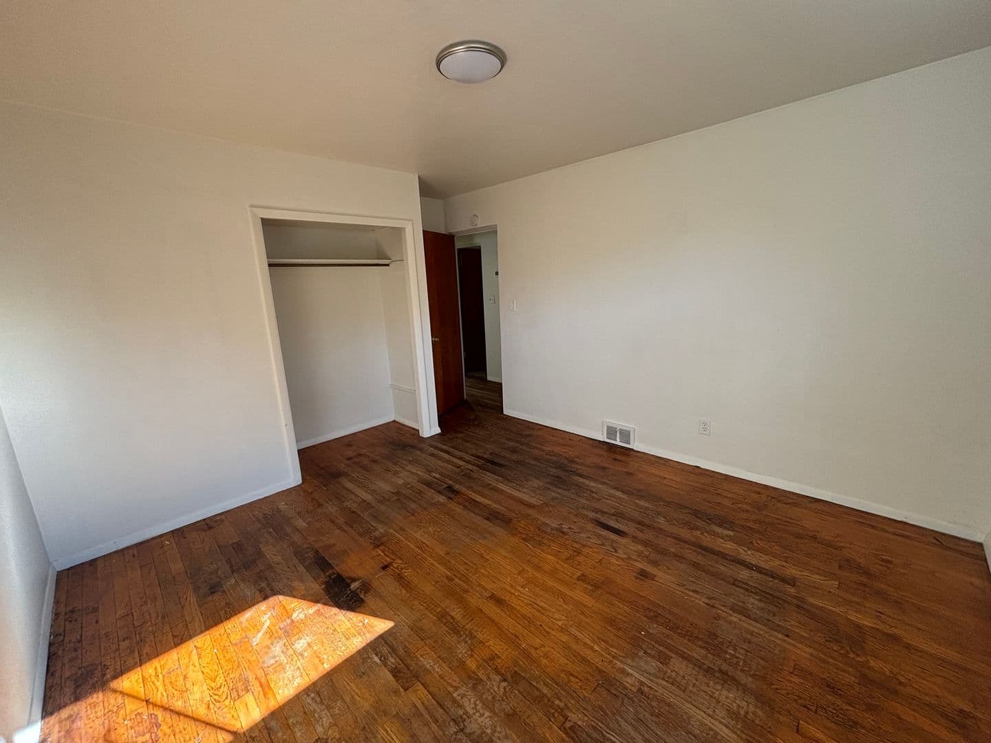 Pittsburgh House: 106 Valeview Dr