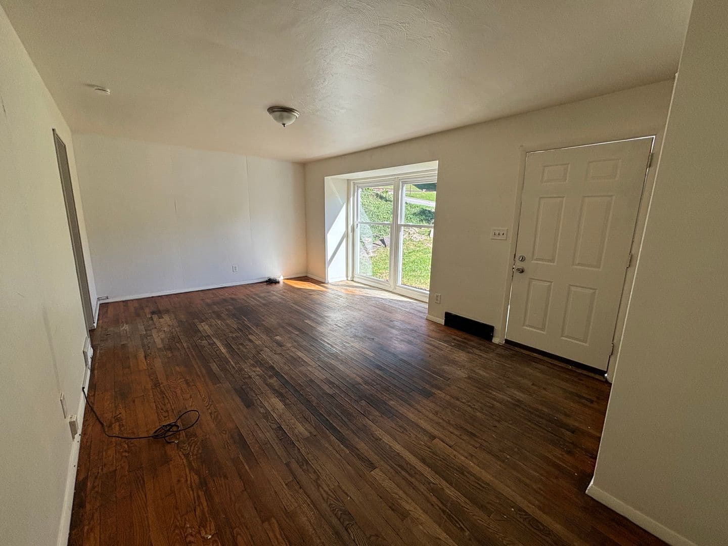 Pittsburgh House: 106 Valeview Dr