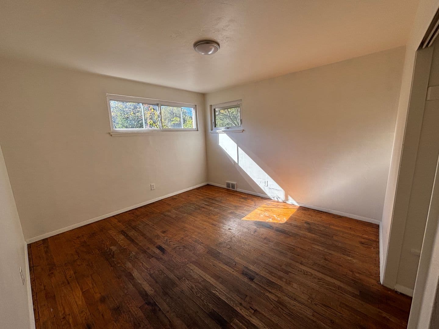 Pittsburgh House: 106 Valeview Dr