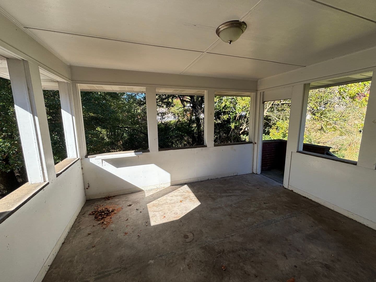 Pittsburgh House: 106 Valeview Dr