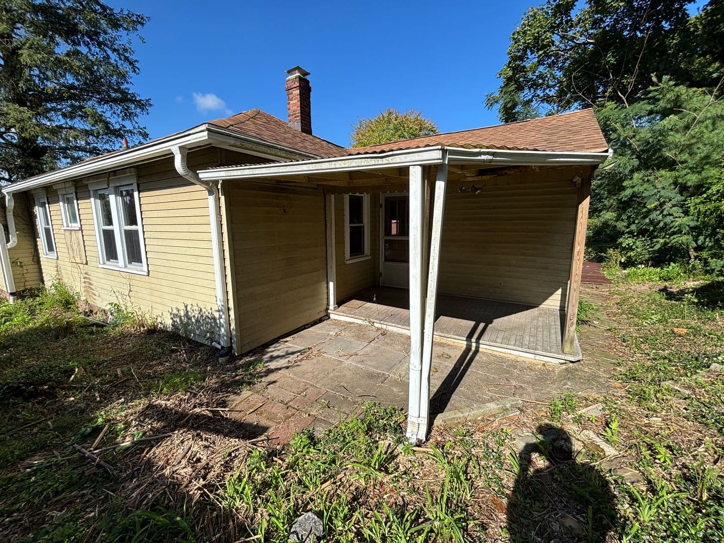 Monroeville House: 217 Rosecrest Dr