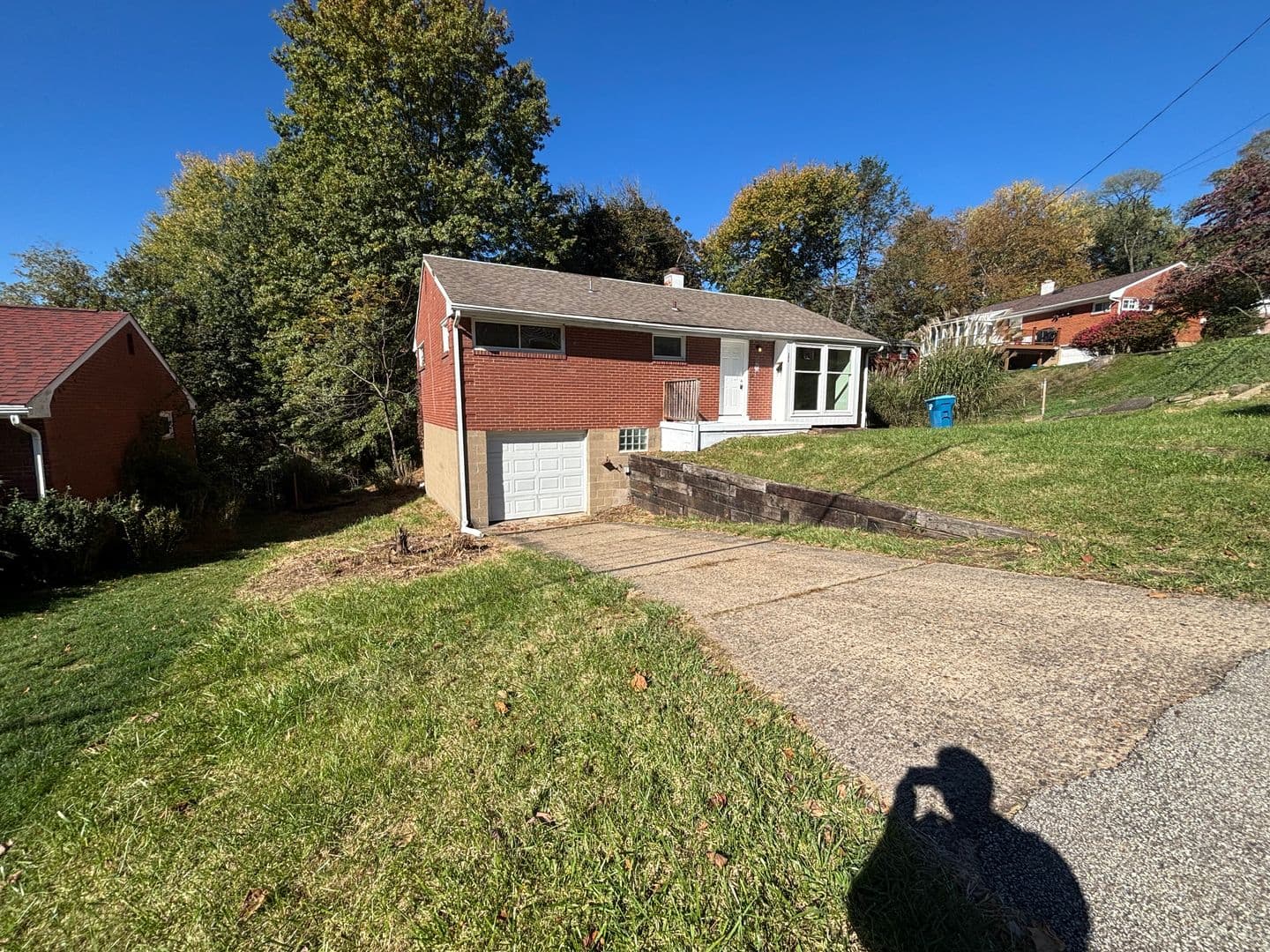 Pittsburgh House: 106 Valeview Dr