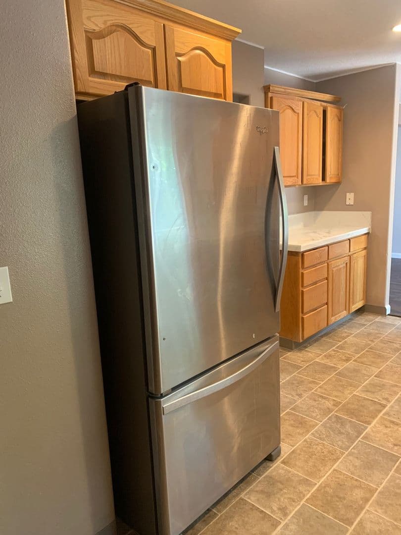 Portland House: 14028 SE Gladstone Street