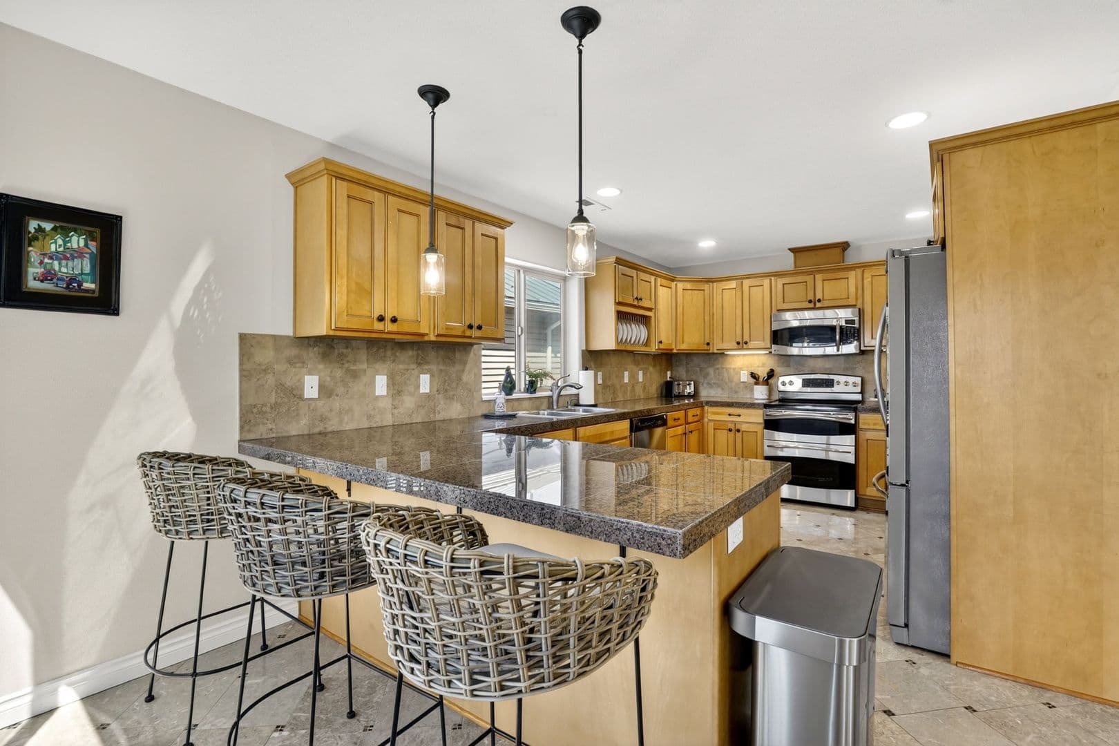 Portland House: 18525 NE Marine Drive, Slip #E3
