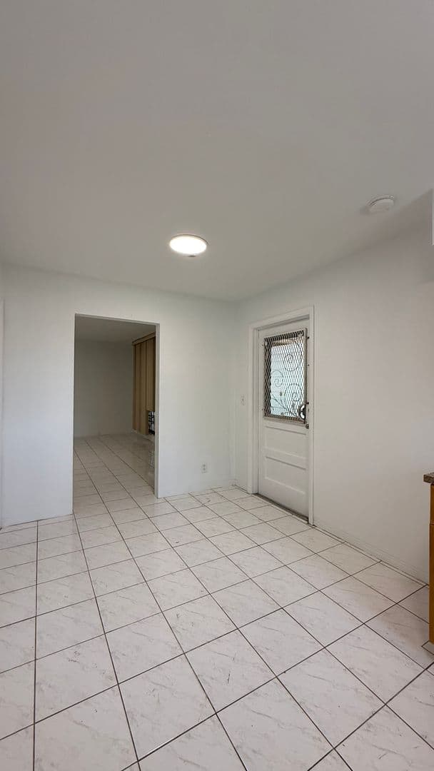 Hollywood Condo: 5401 Hollywood Blvd #15