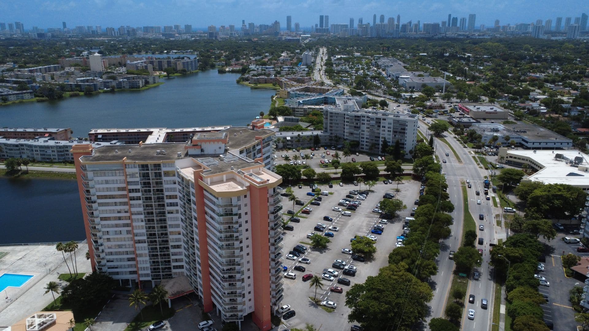 North Miami Beach Condo: 1351 NE Miami Gardens Dr