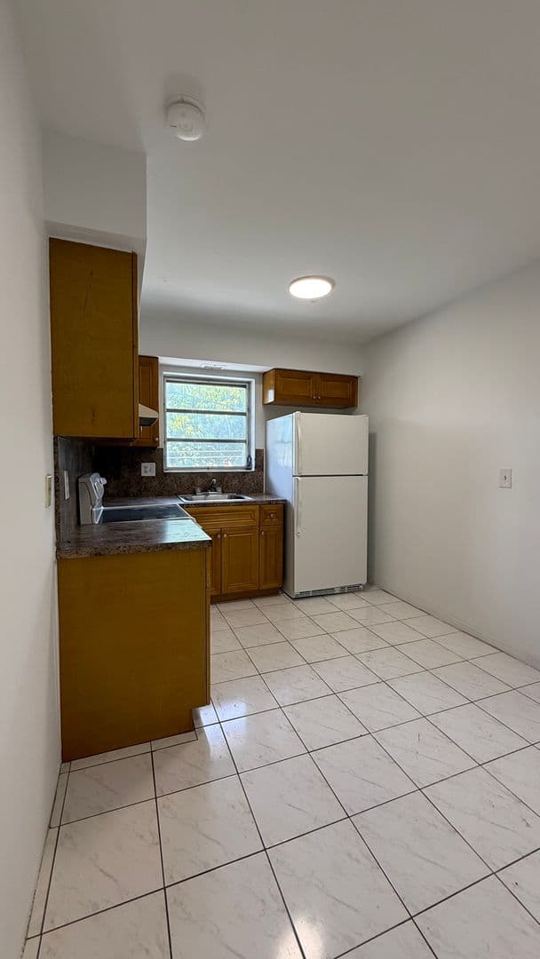 Hollywood Condo: 5401 Hollywood Blvd #15