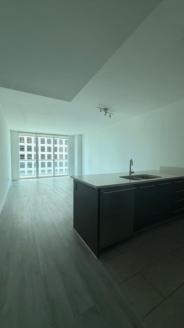 Miami Condo: 500 Brickell Avenue