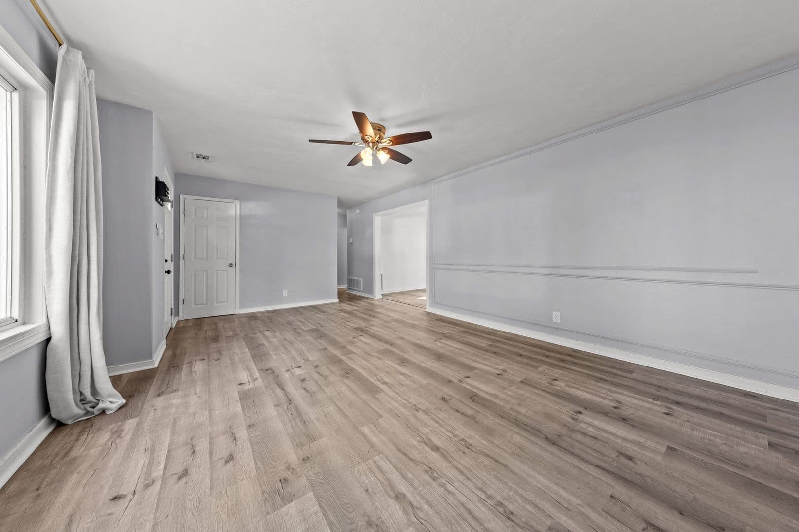 Virginia Beach House: 413 Catalina Avenue