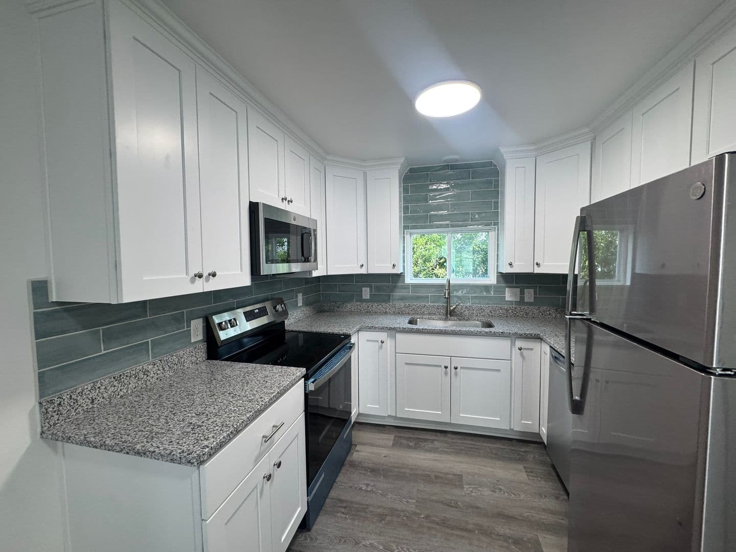 Norfolk Apartment: 1125 Little Bay Ave