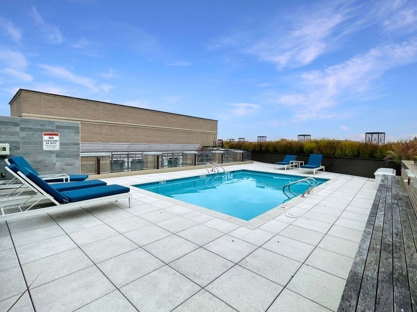 Washington Condo: 801 Pennsylvania Ave NW #1224