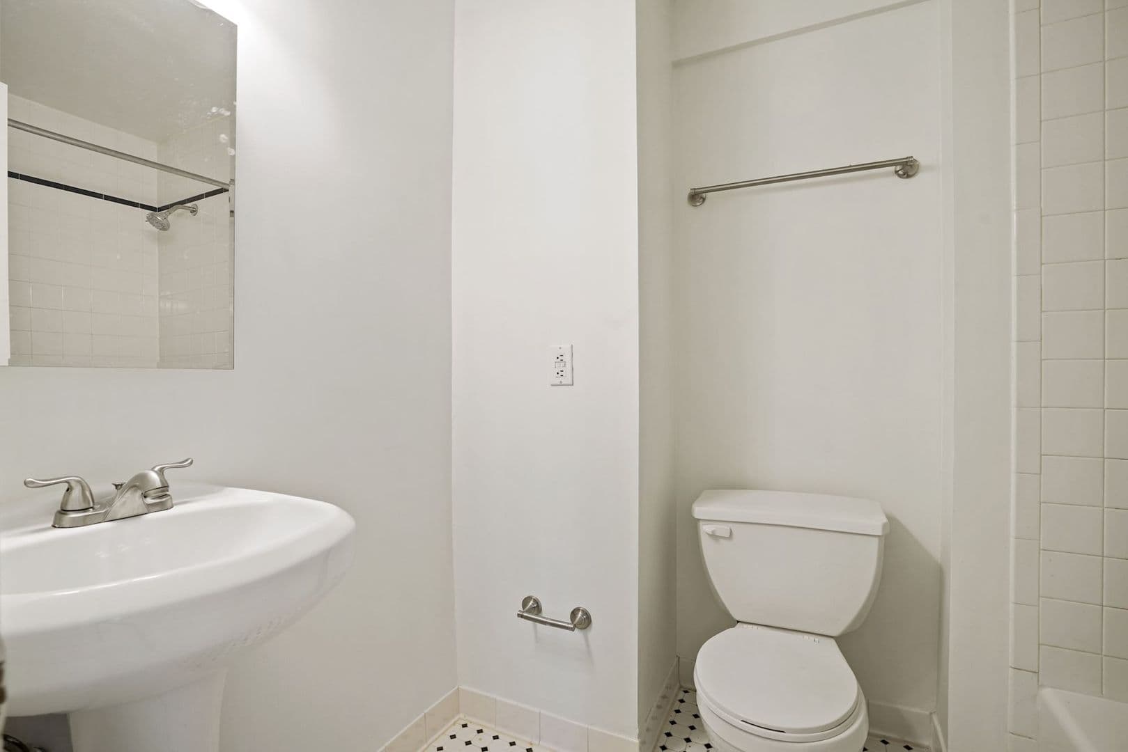 Washington Condo: 1827 Florida Ave NW Apt 303