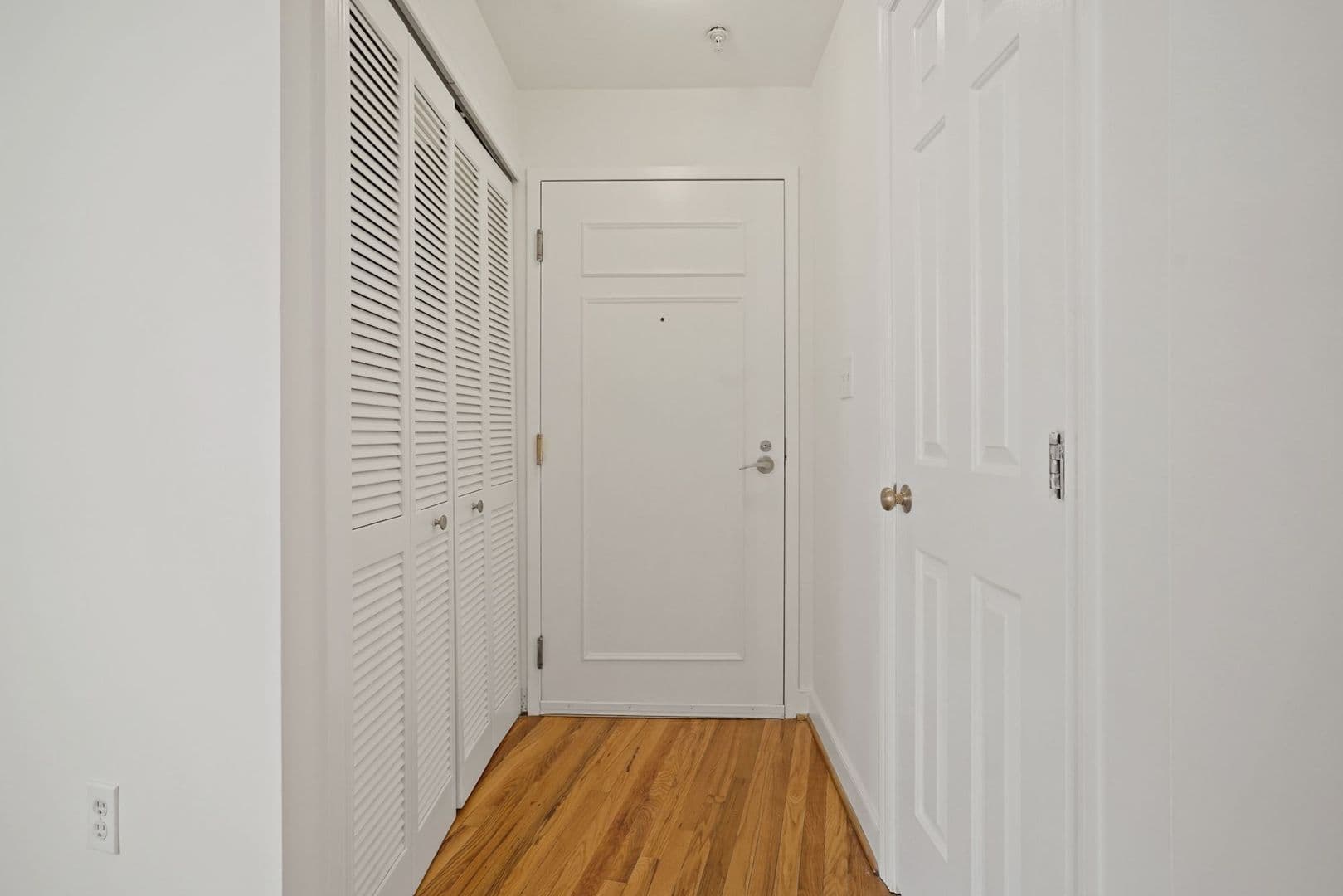 Washington Condo: 1827 Florida Ave NW Apt 303