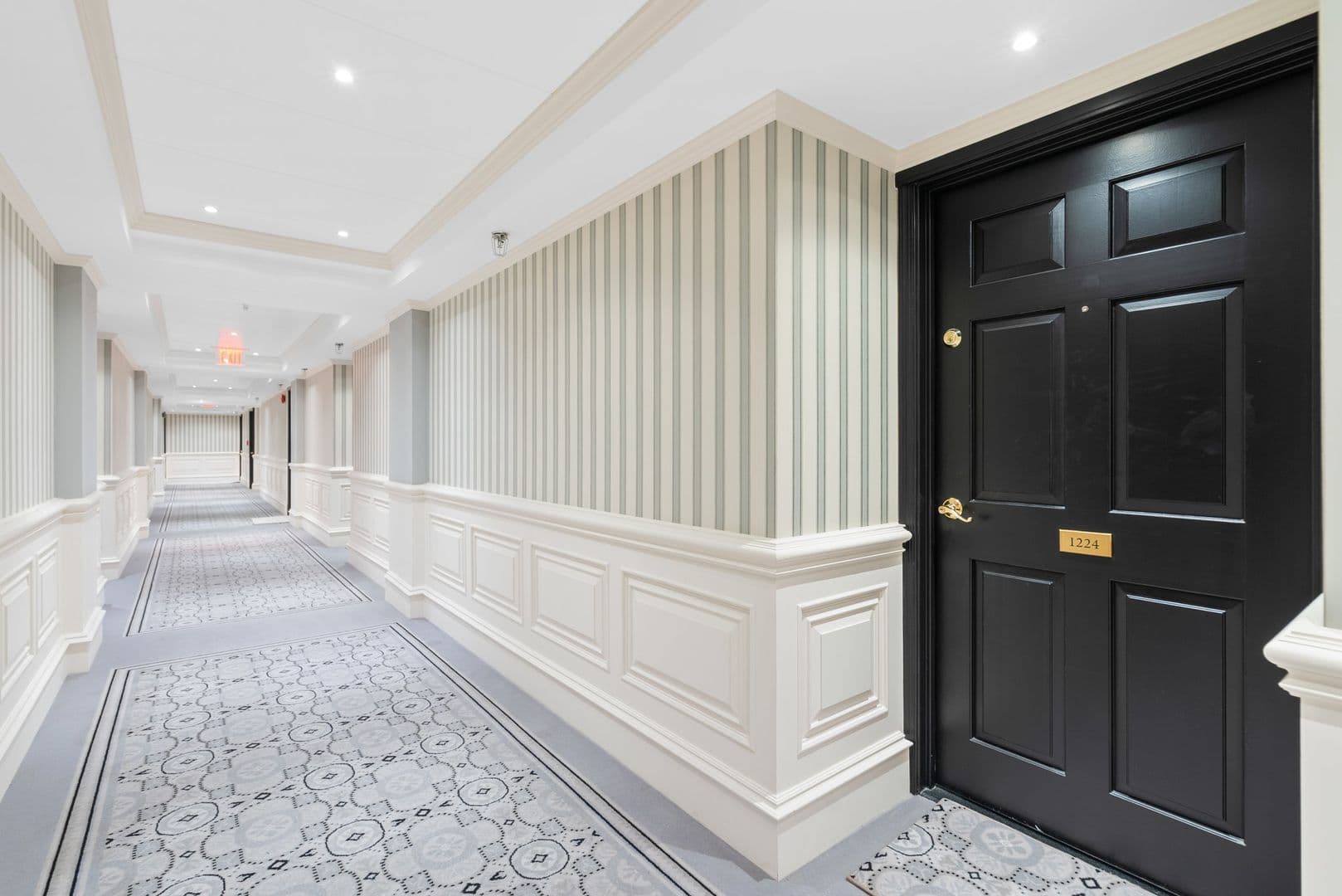 Washington Condo: 801 Pennsylvania Ave NW #1224