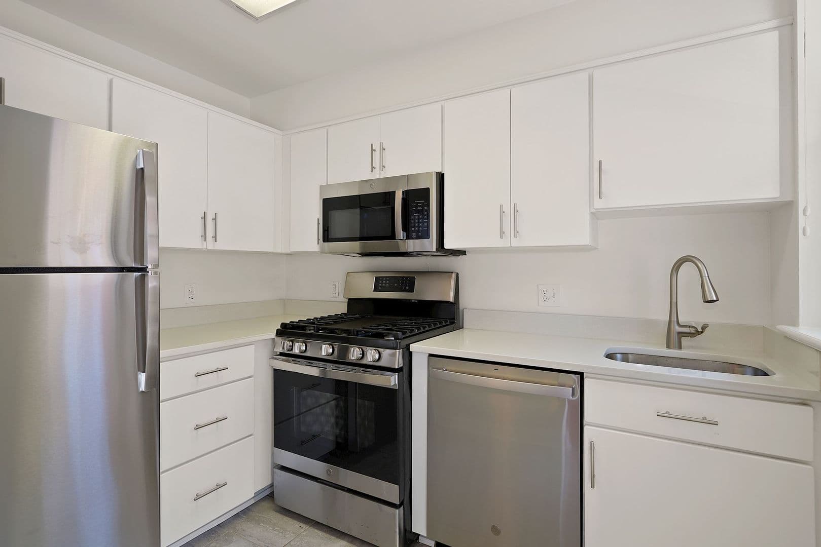 Washington Condo: 1827 Florida Ave NW Apt 303
