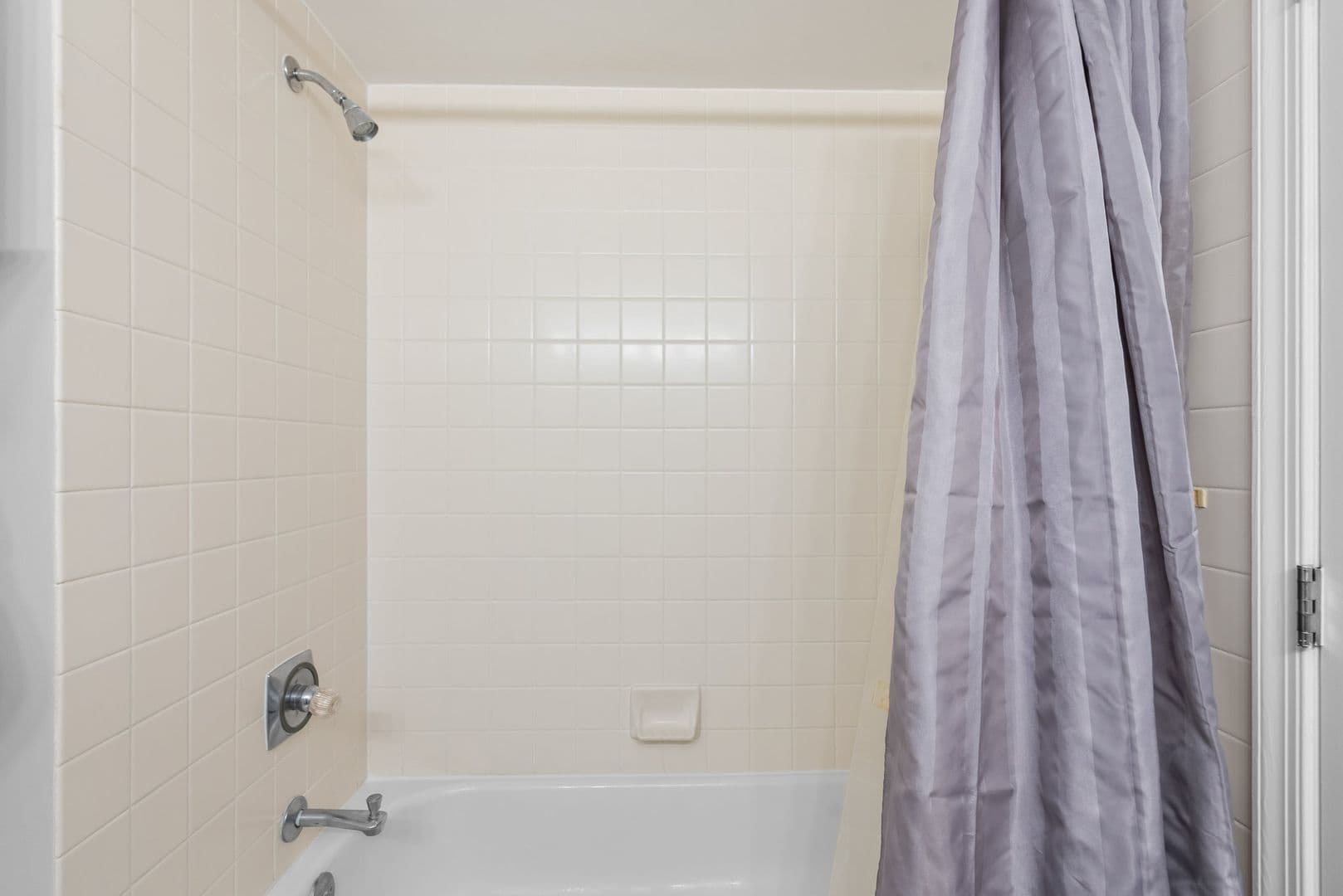 Washington Condo: 801 Pennsylvania Ave NW #1224