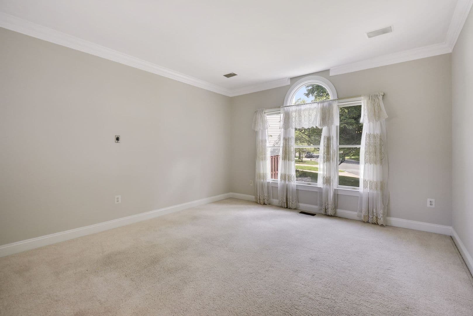 Silver Spring House: 9202 Linden Grove Ct