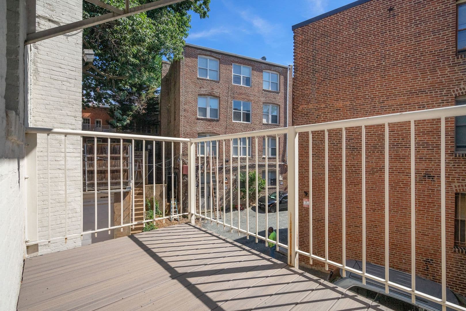 Washington Condo: 1827 Florida Ave NW Apt 303