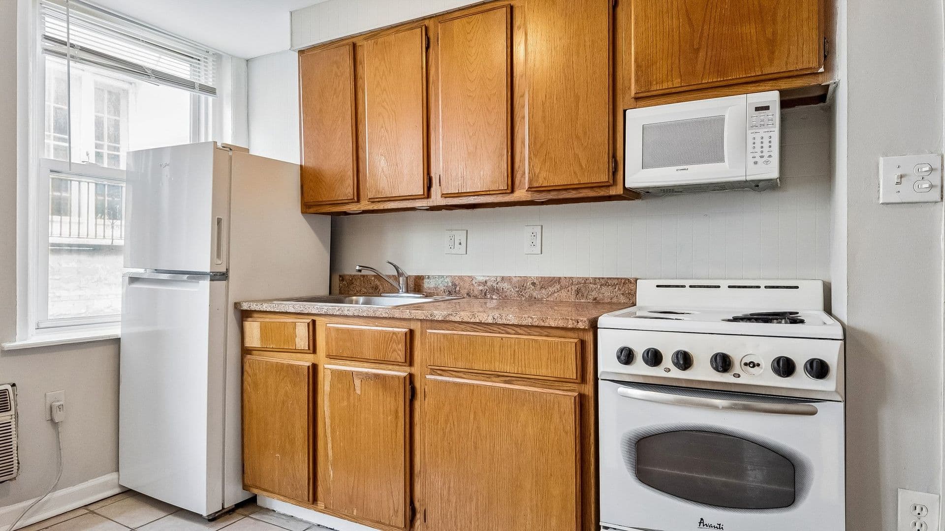 Philadelphia Apartment: 3412-14 Spring Garden Street