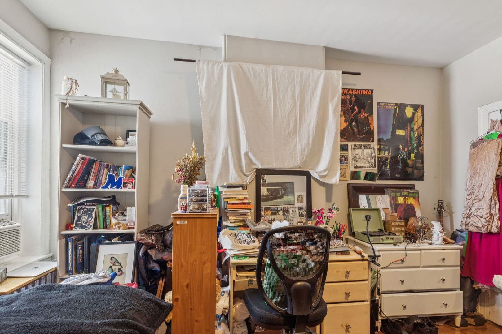 Philadelphia Apartment: 4141 Ridge Avenue