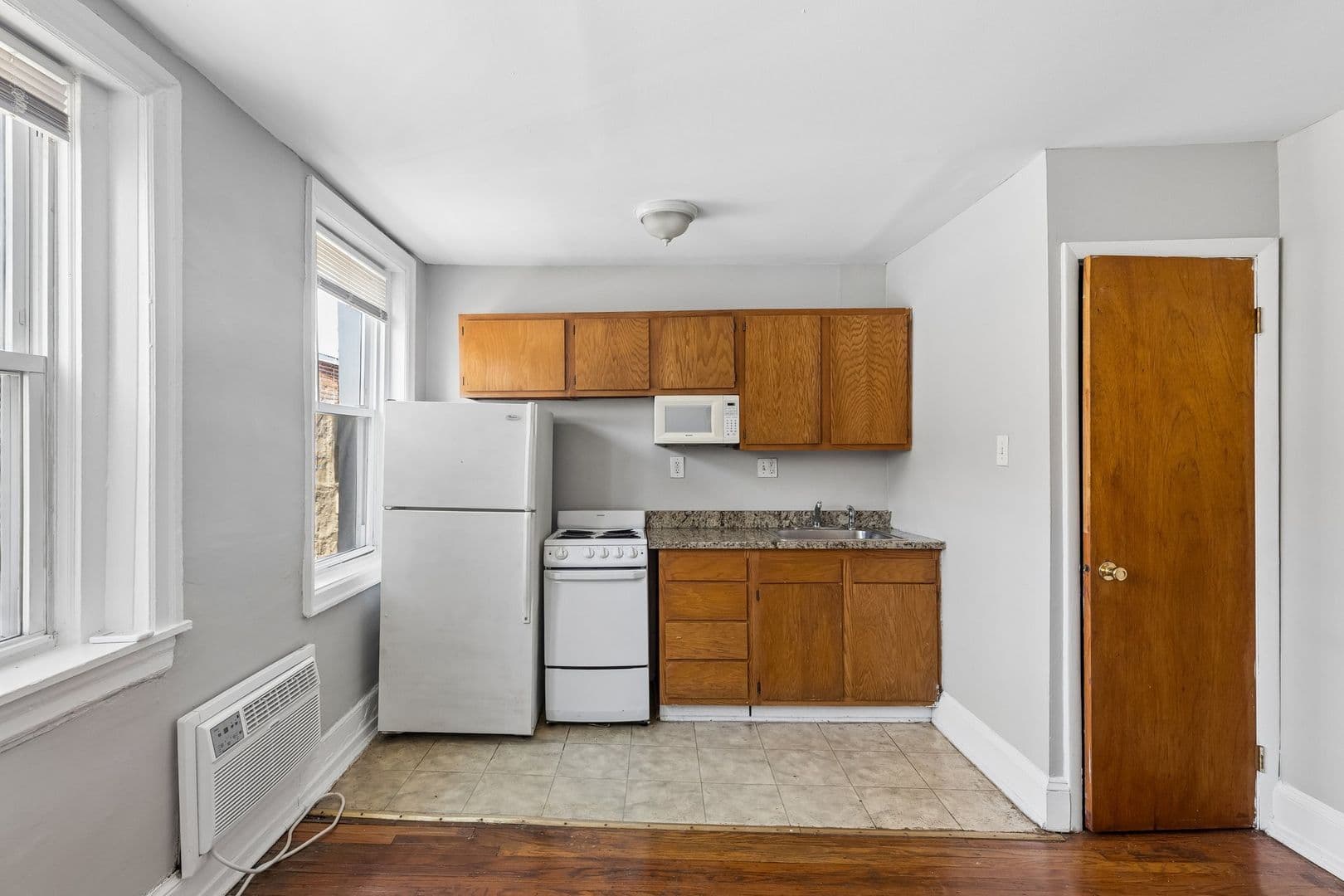 Philadelphia Apartment: 3412-14 Spring Garden Street