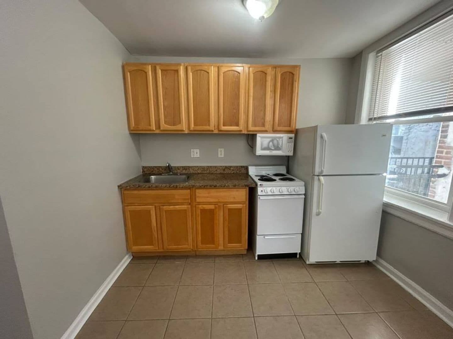Philadelphia Apartment: 3412-14 Spring Garden Street
