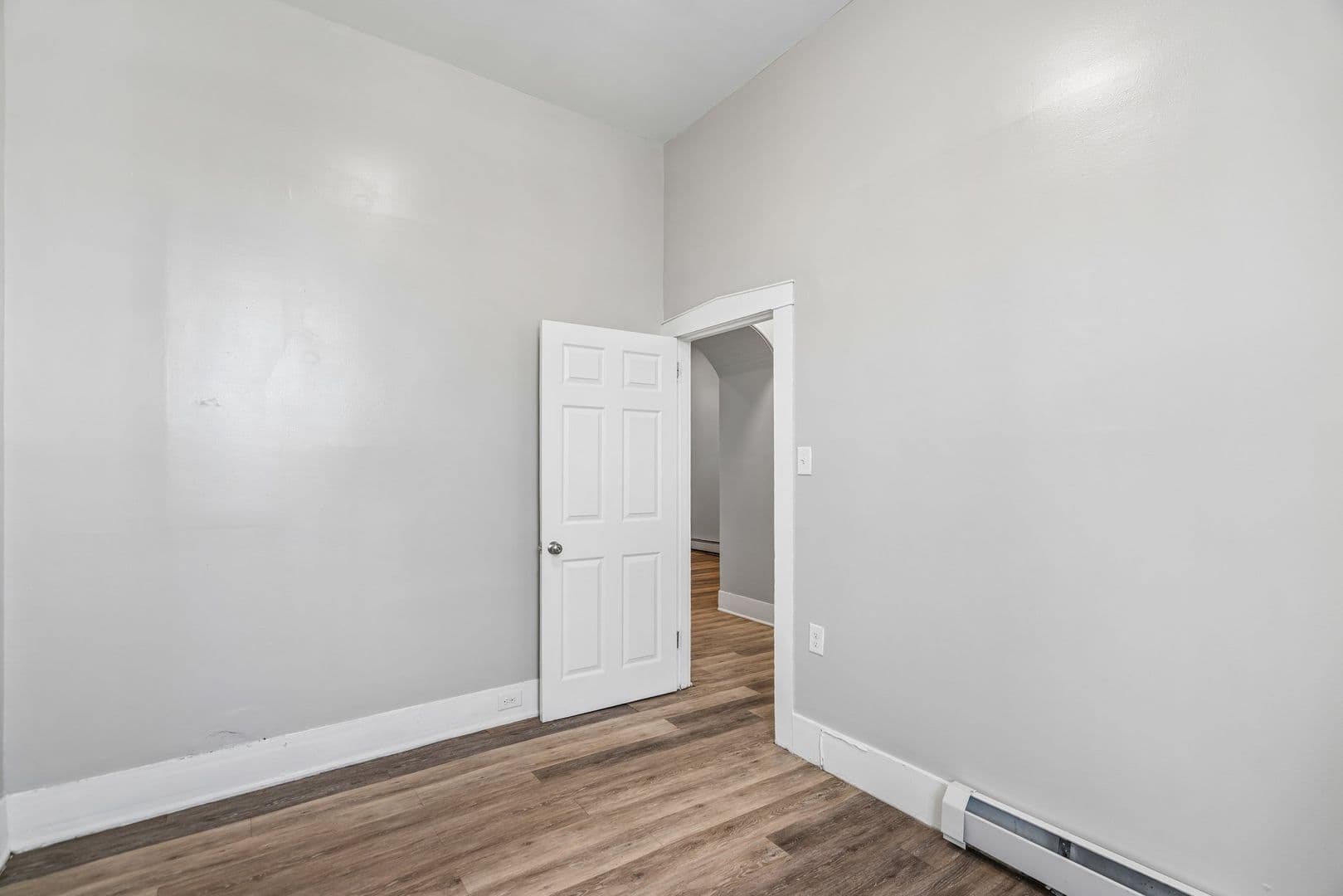 Philadelphia Apartment: 3509-15 Indian Queen Lane