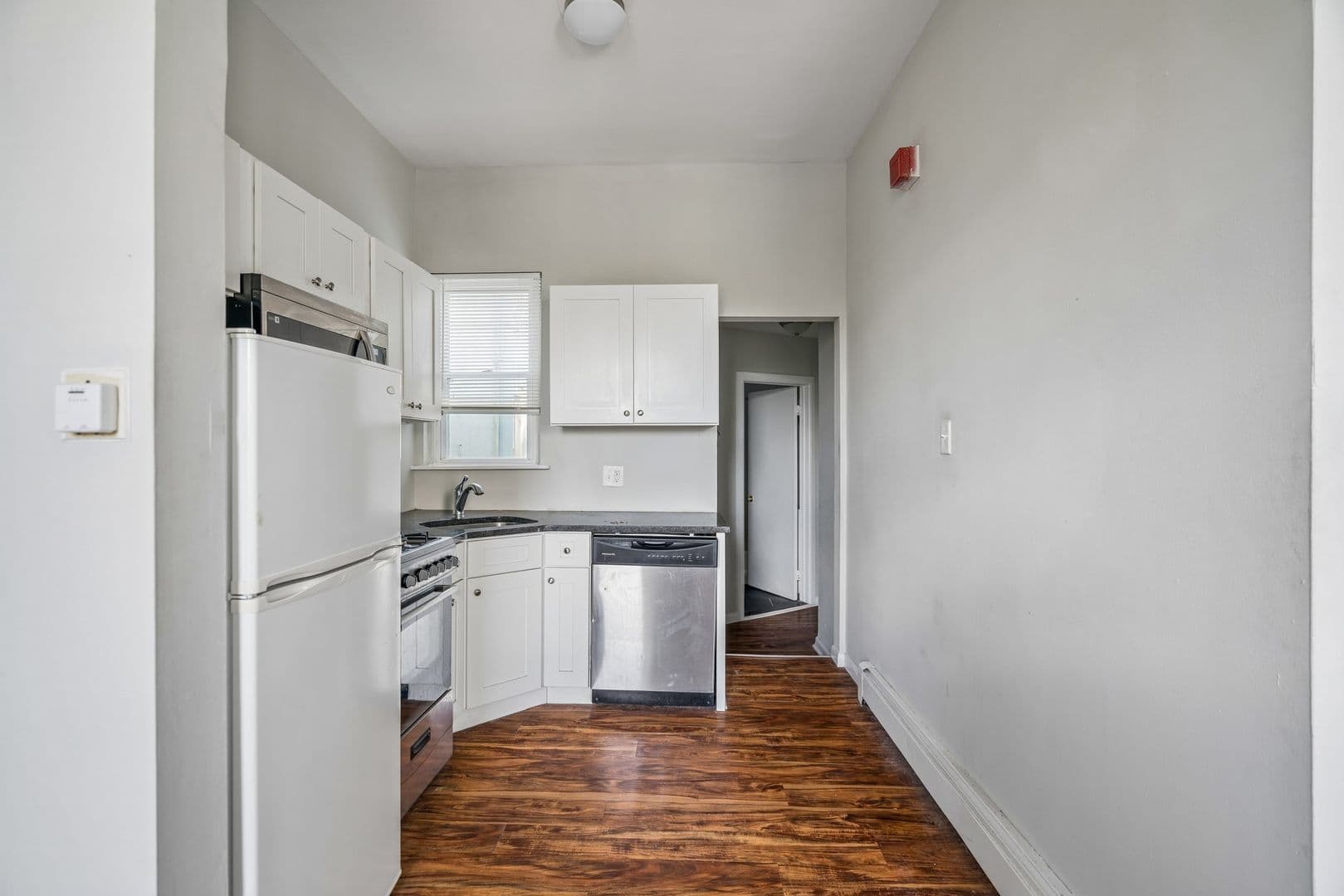 Philadelphia Apartment: 3509-15 Indian Queen Lane