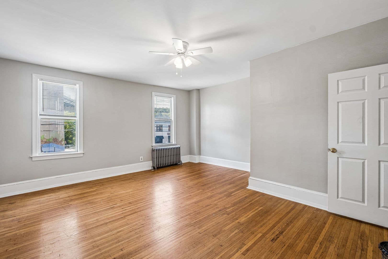 Philadelphia Apartment: 4141 Ridge Avenue