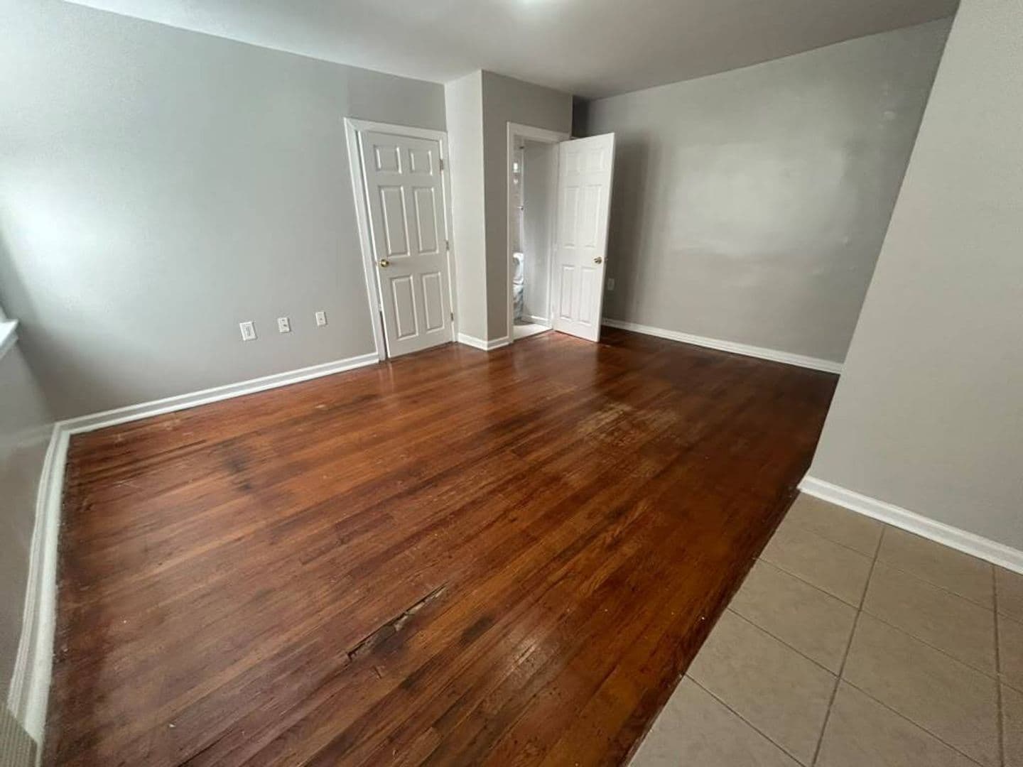 Philadelphia Apartment: 3412-14 Spring Garden Street
