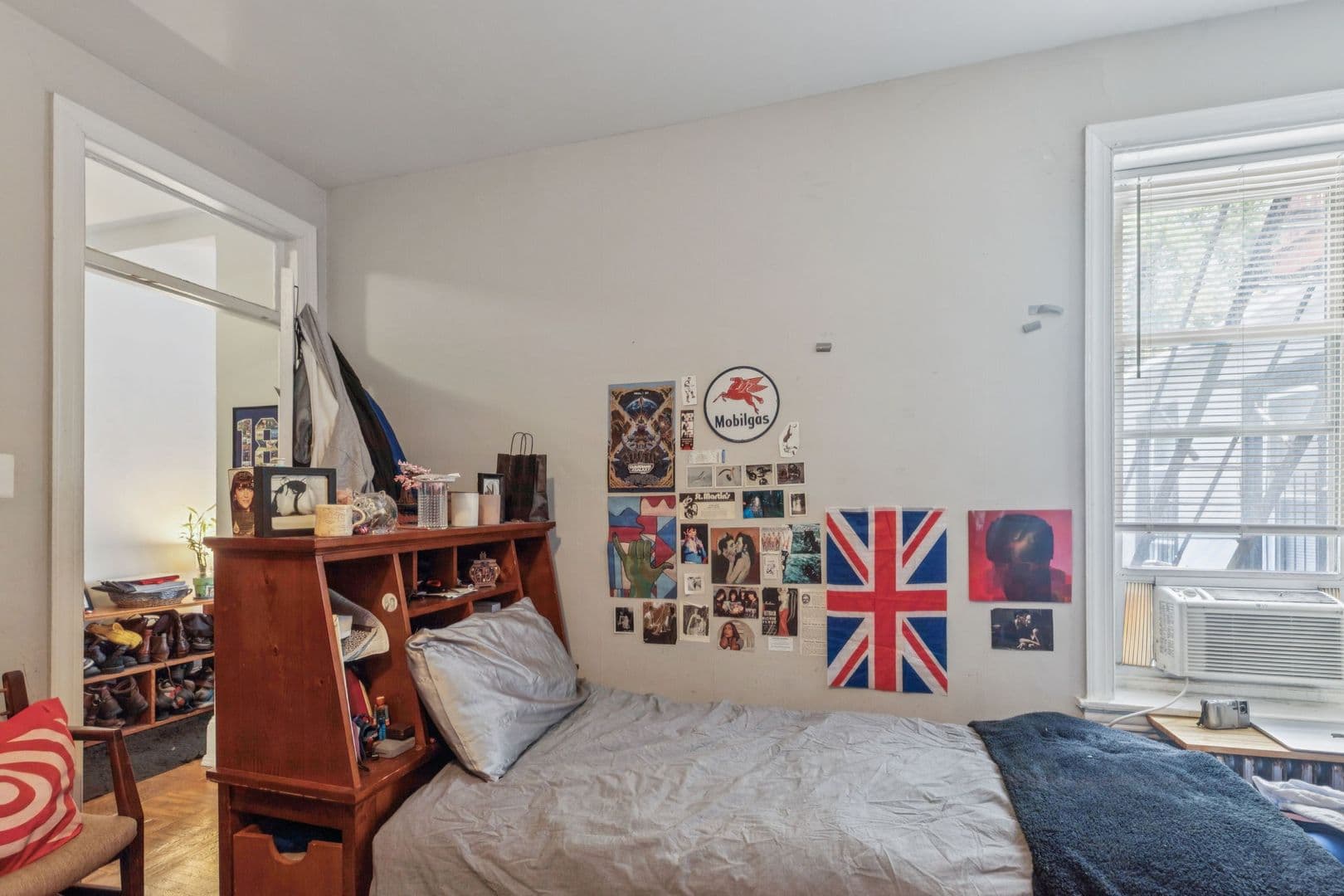 Philadelphia Apartment: 4141 Ridge Avenue