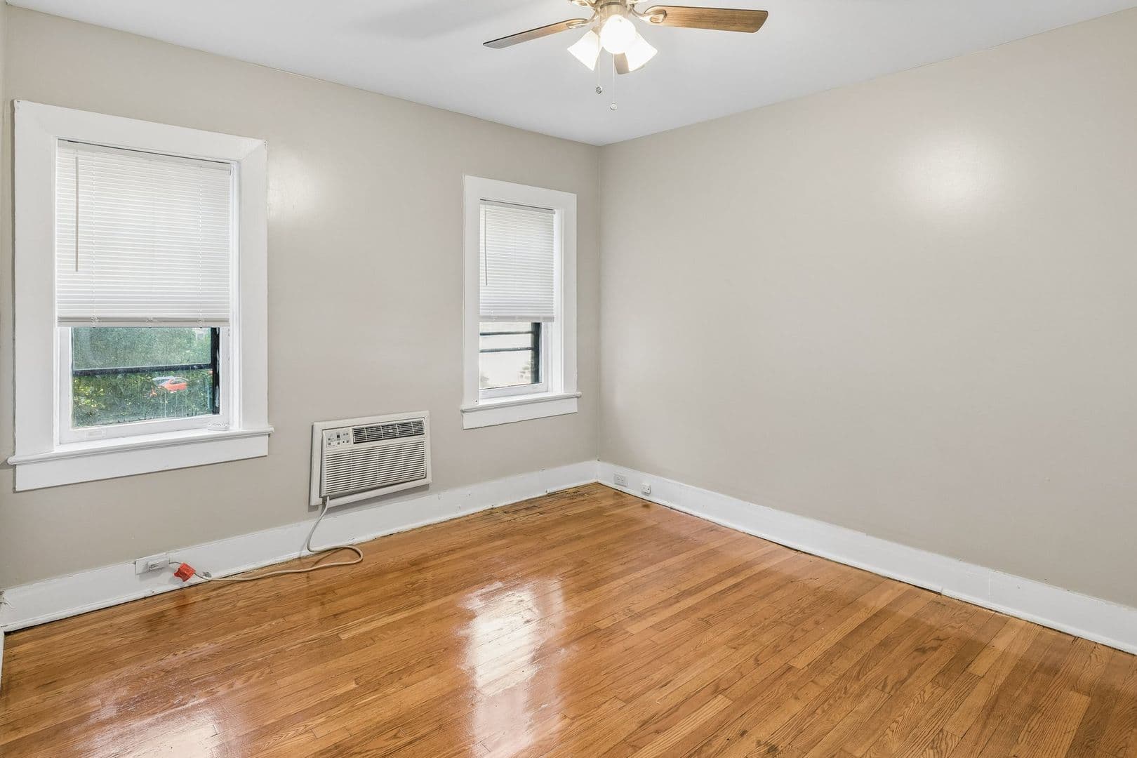 Philadelphia Apartment: 2254 Bryn Mawr Avenue