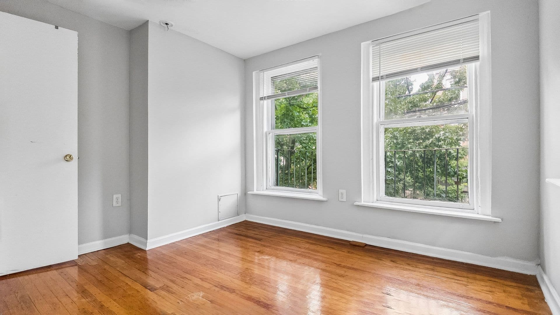 Philadelphia Apartment: 3412-14 Spring Garden Street