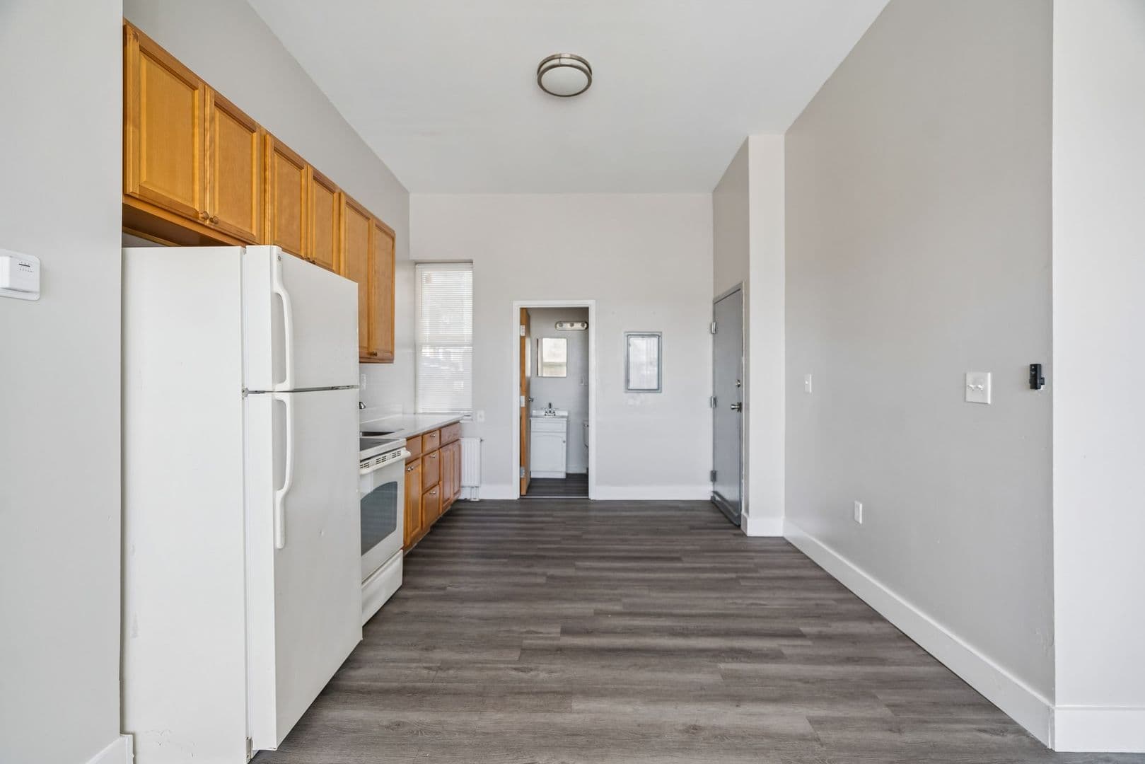 Upper Darby Apartment: 7327-31 West Chester Pike