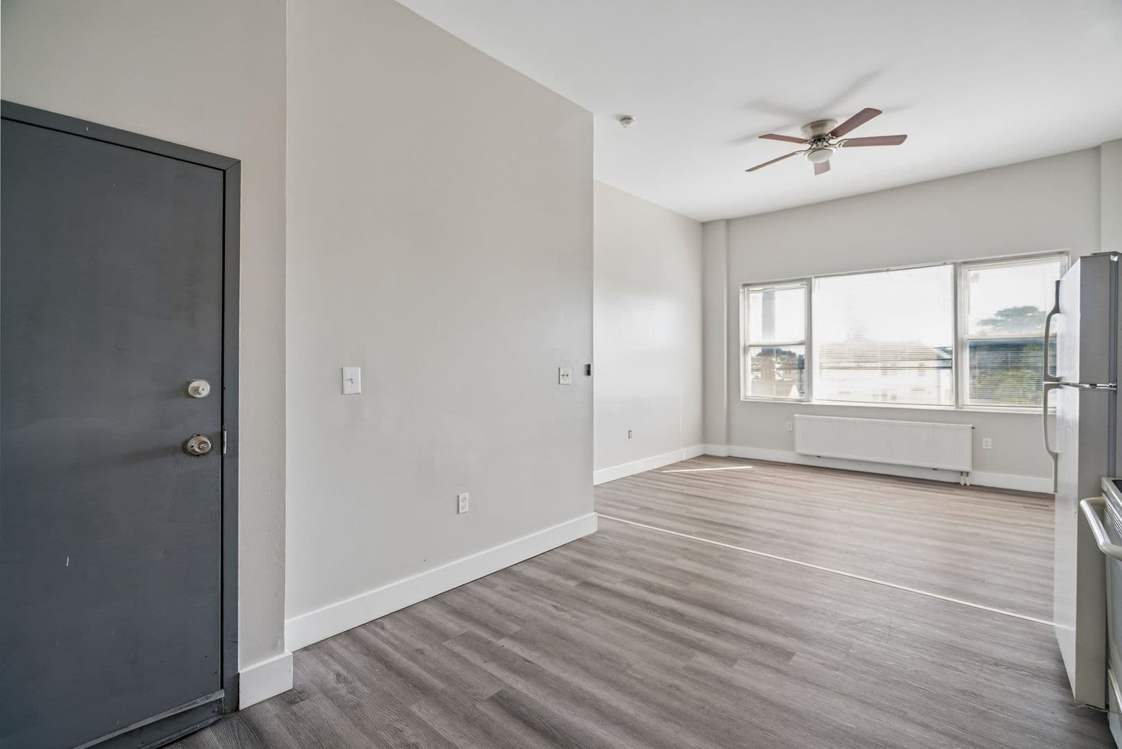 Upper Darby Apartment: 7327-31 West Chester Pike