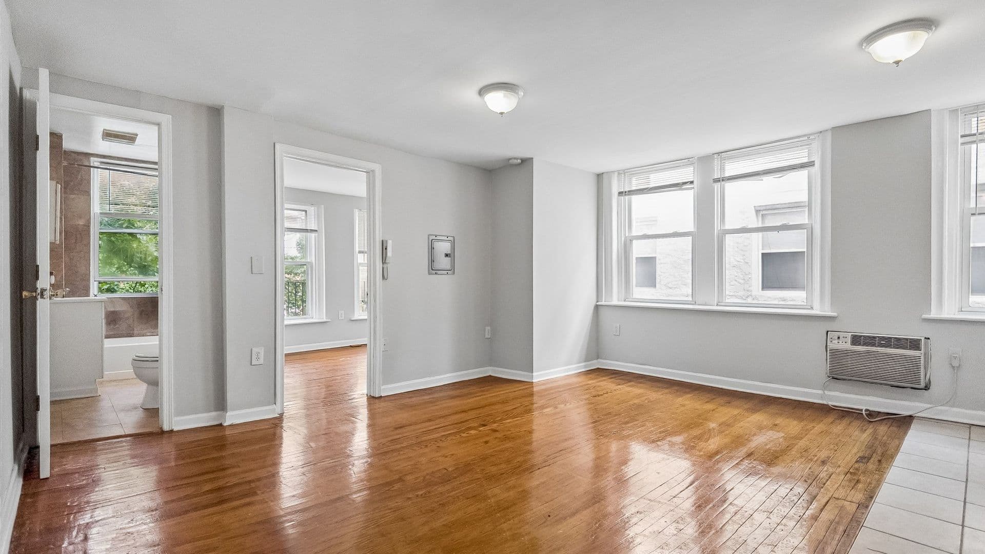 Philadelphia Apartment: 3412-14 Spring Garden Street
