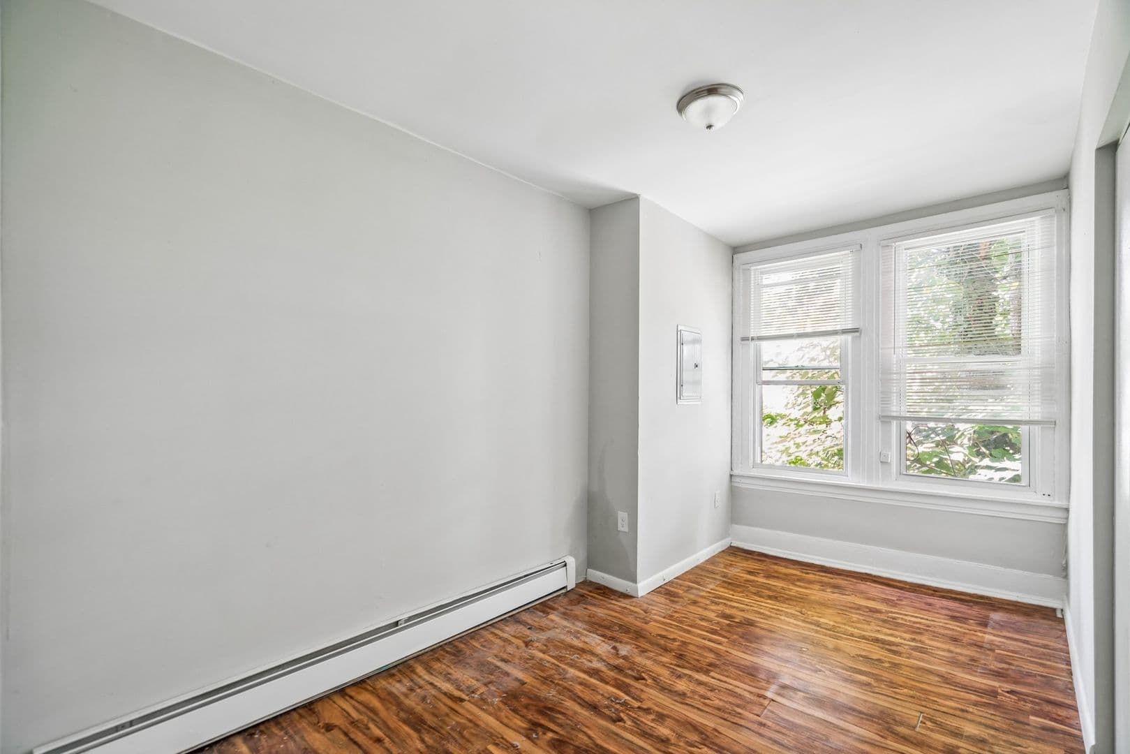 Philadelphia Apartment: 3509-15 Indian Queen Lane