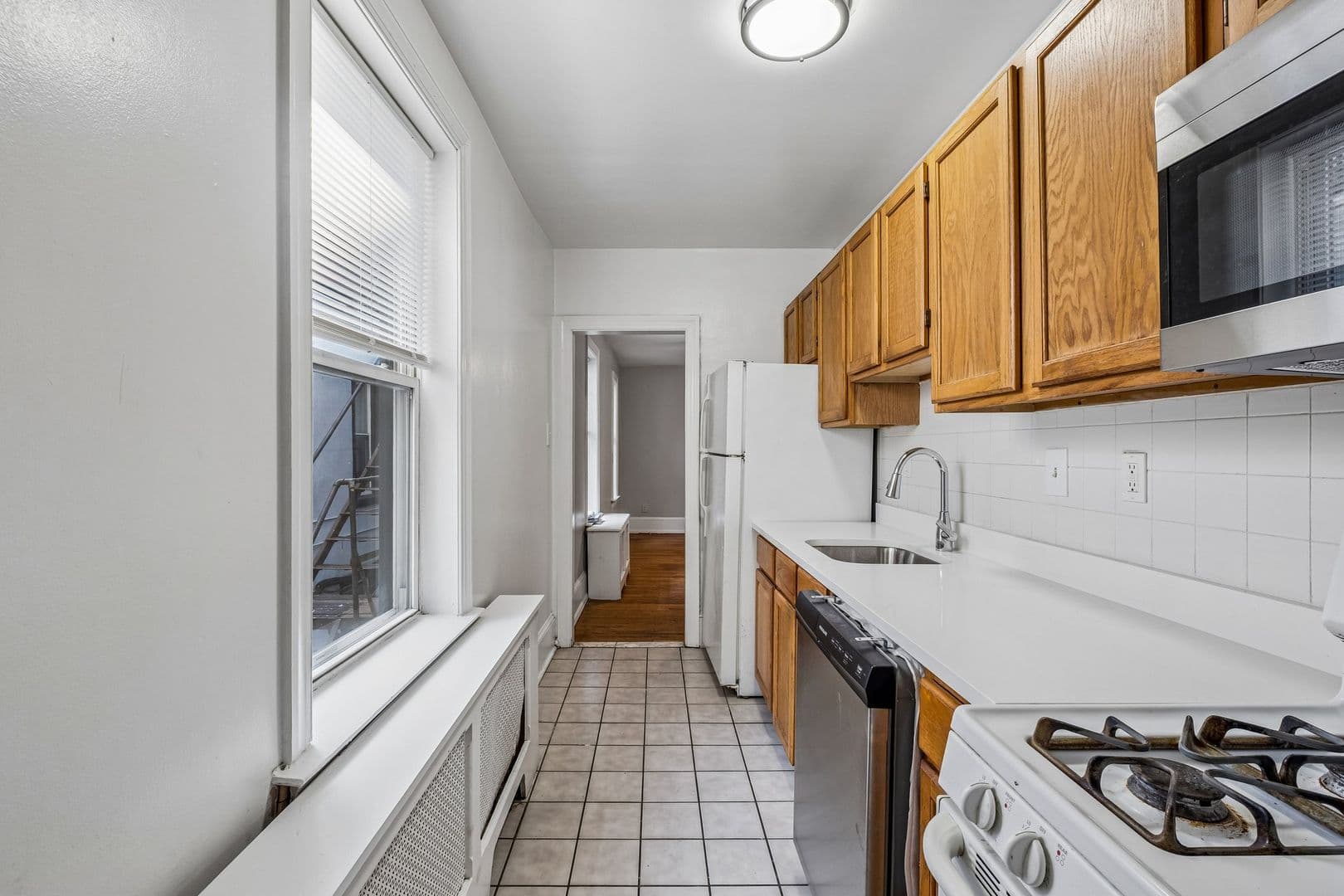 Philadelphia Apartment: 4141 Ridge Avenue