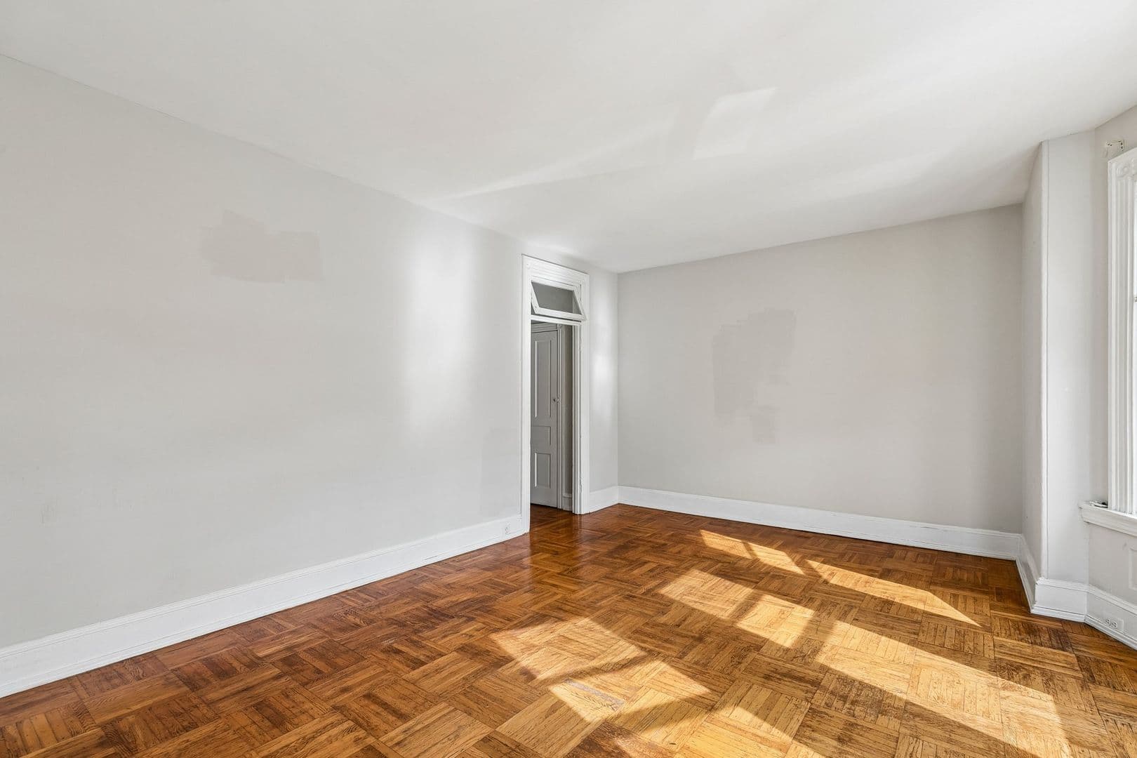 Philadelphia Apartment: 4141 Ridge Avenue