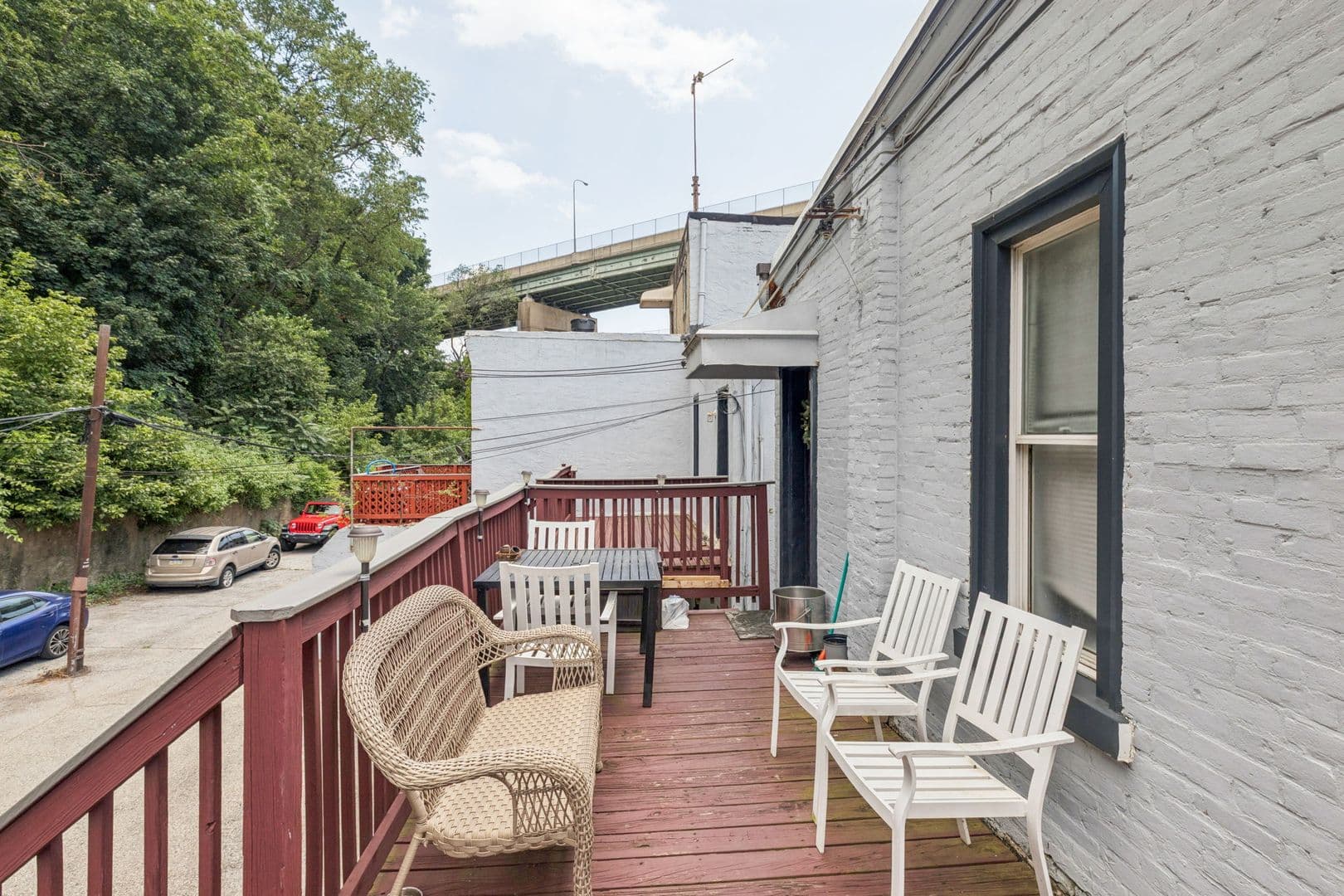 Philadelphia Apartment: 4141 Ridge Avenue