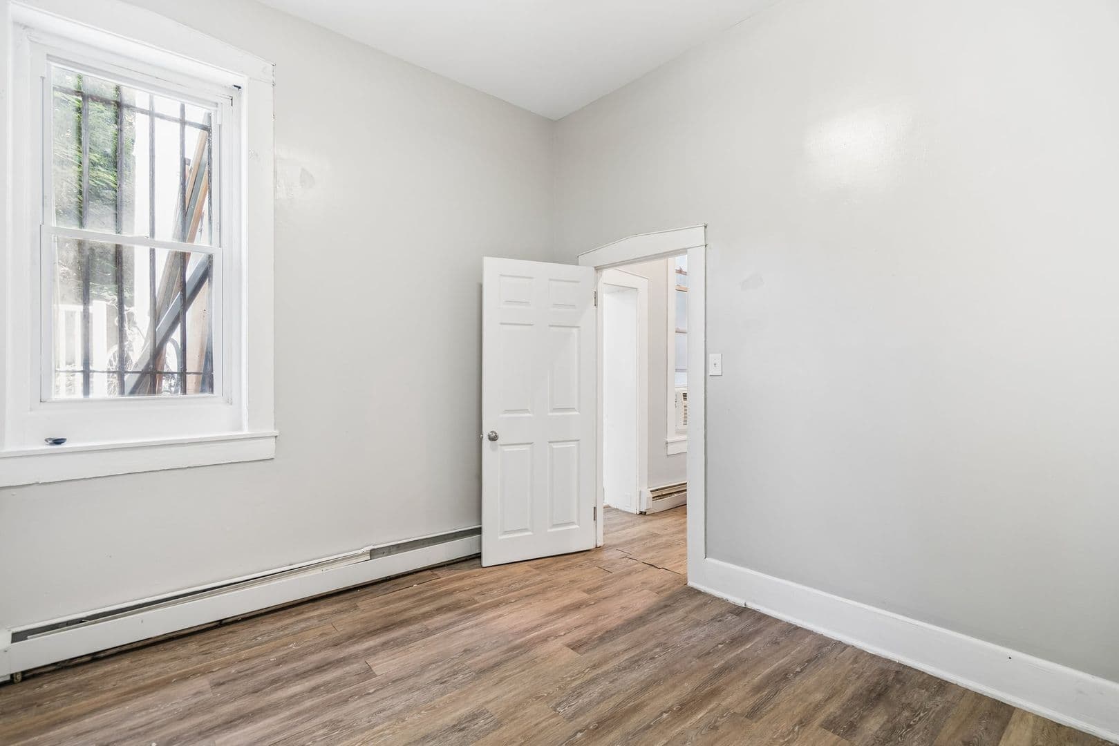 Philadelphia Apartment: 3509-15 Indian Queen Lane