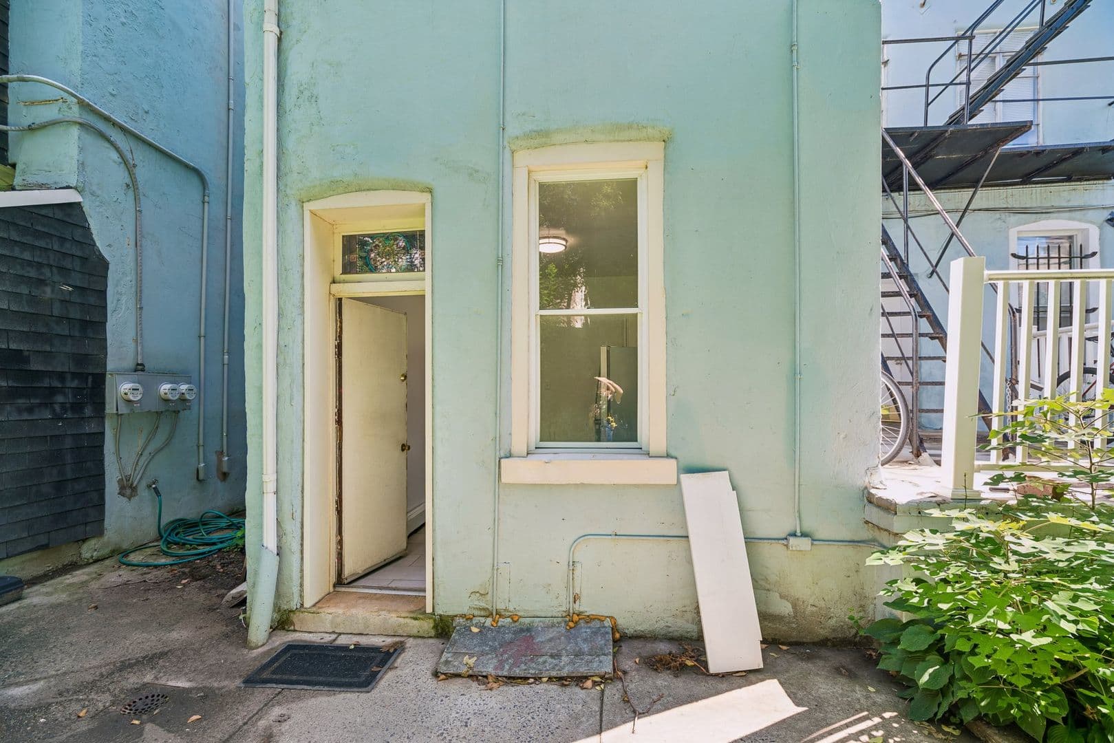 Philadelphia Apartment: 3509-15 Indian Queen Lane