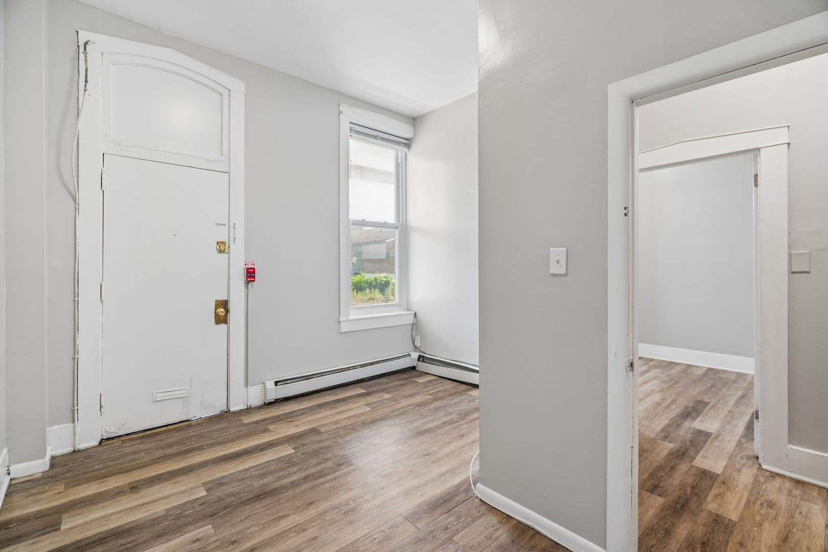 Philadelphia Apartment: 3509-15 Indian Queen Lane